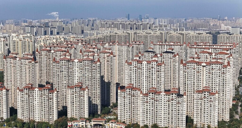 恒大崩壊後の中国不動産大激震!市場復活のカギとは?【feat. 恒大, 不動産バブル, 経済危機, 政策転換, 中国経済】 14 china housing